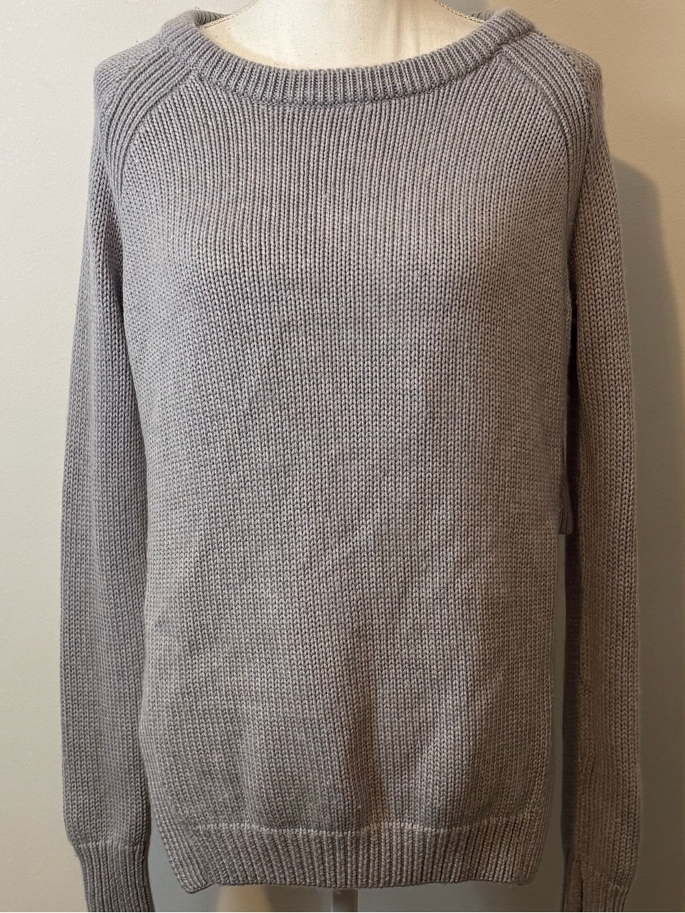 Lululemon Gray Chunky Knit Raglan Sweater Side Slit Pullover Women’s Size 6